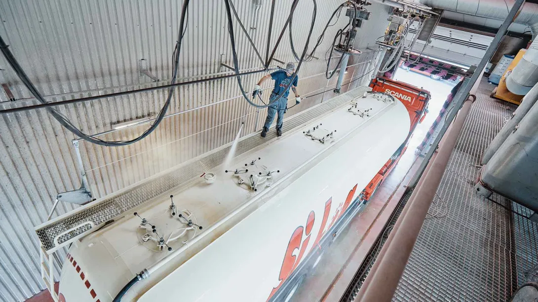 SiLog Lkw Waschanlage Silo Fahrzeug Slider 6